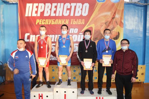 После долгого перерыва спортивный зал «Херел» вновь принимает участников соревнований