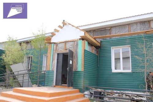 В Монгун-Тайге капитальный ремонт драматического театра им. Чудура Артай-оола проводится в рамках народной программы ЕР