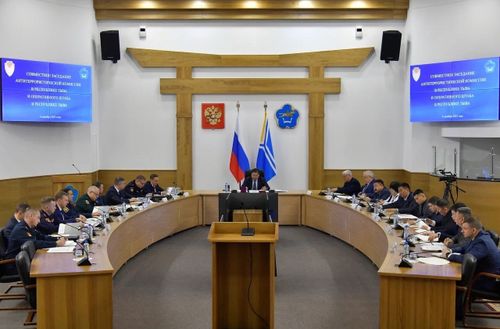 Глава Тувы Владислав Ховалыг провел совместное заседание антитеррористической комиссии и оперативного штаба