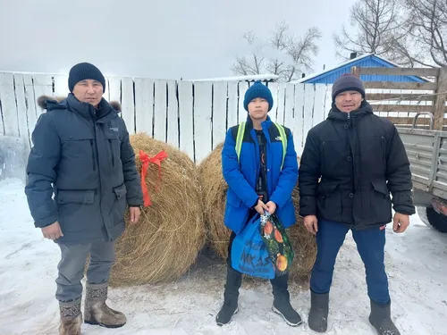 Ученик из Дзун-Хемчикского района решил оказать поддержку своему отцу