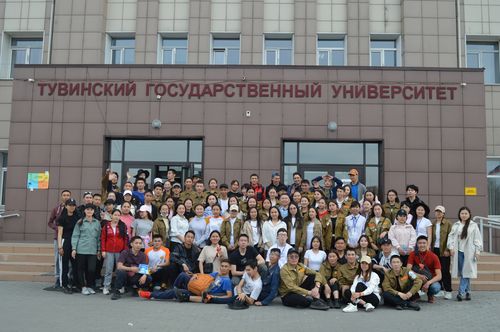 В Туве прошел ежегодный Слет вожатых среди студентов республики