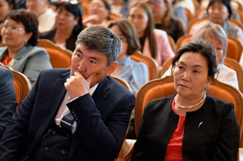 Образовательная отрасль должна отвечать на вызовы, в том числе на изменение рынка труда, заметил сегодня на августовском педсовете Глава Тувы