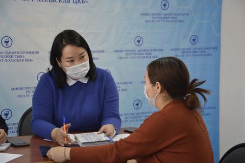 Врачебный десант в районах Тувы