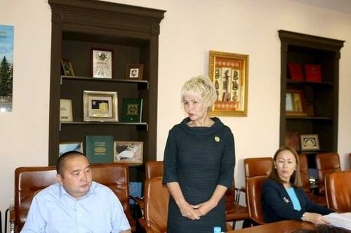 Дину Оюн выдвигают в Совет Федерации Федерального Собрания