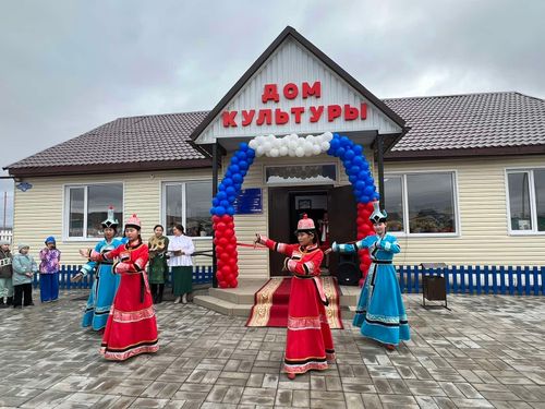 Нести культуру в массы