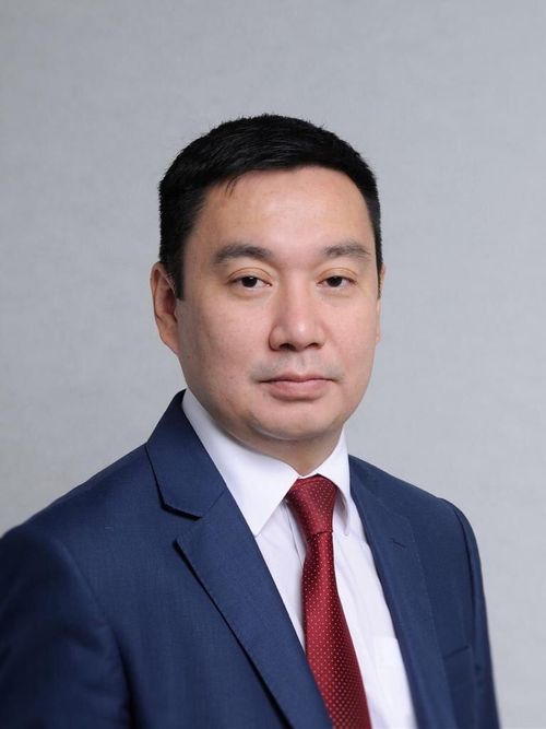 ХӨГЖҮЛДЕГЕ ҮЛҮГ-ХУУЗУН КИИРИП ЧОРУУР