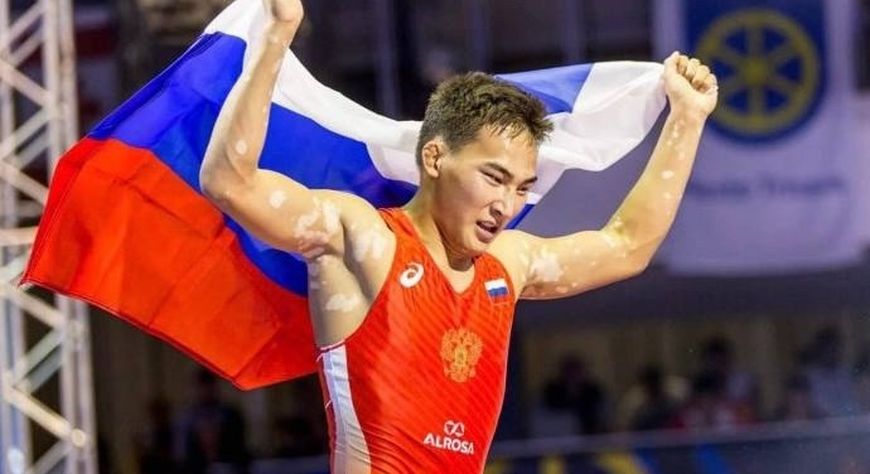 Начын Куулар и Сайын Казырык примут участие в чемпионате мира по вольной борьбе