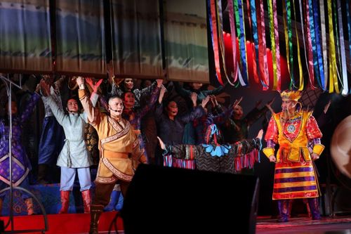 Оскус-оол покорил сцену