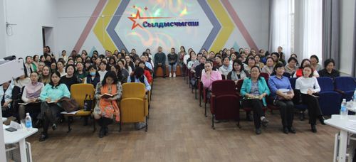 Тува готовится к летнему оздоровительному сезону: новые инициативы и патриотические смены