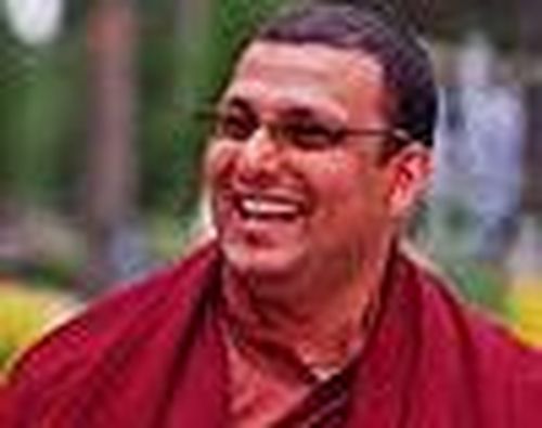 Тензин Приядарши: «Монашество — это не бегство от мира»