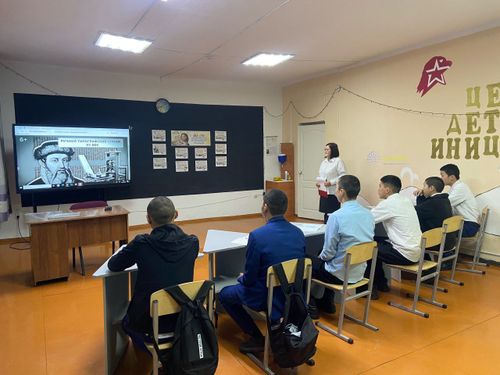 База бир солун болгаш ажыктыг тема