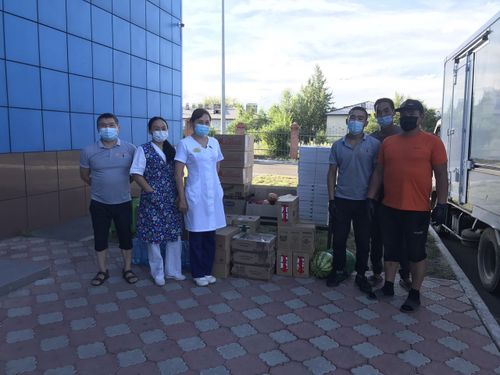 Жители Тувы поддержали акцию помощи #Спасибоврачам17