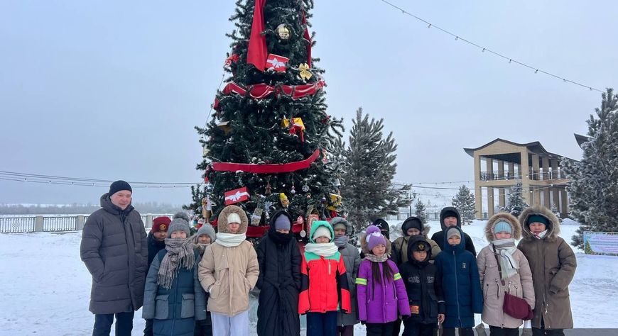 В Туве подвели итоги экологического конкурса «Ёлочная игрушка из вторсырья»