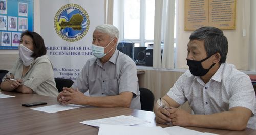 2794  ОБЩЕСТВЕННЫХ НАБЛЮДАТЕЛЯ БУДУТ СЛЕДИТЬ ЗА ГОЛОСОВАНИЕМ В ТУВЕ