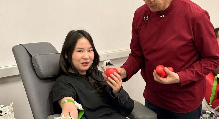 В Туве молодежь провела донорскую акцию