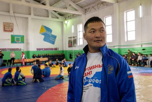 Ондар Аян-оол -эр улус аразынга Тывадан хостуг хүрешке сөөлгү Россия чемпиону