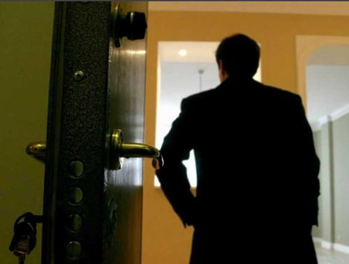 Предпринимательская жилка горе-студентки довела до уголовного дела