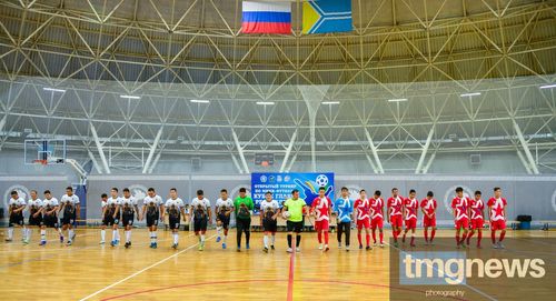 Сегодня – заключительный день открытого турнира по мини-футболу среди мужчин на кубок Главы Тувы