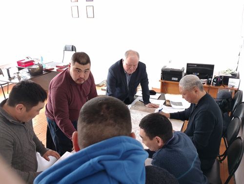 Министр ЖКХ Тувы Мерген Мынын-оол проинспектировал сети водоснабжения Шагонара