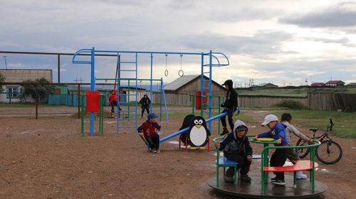 100 муң ажыг кижи соңгаан