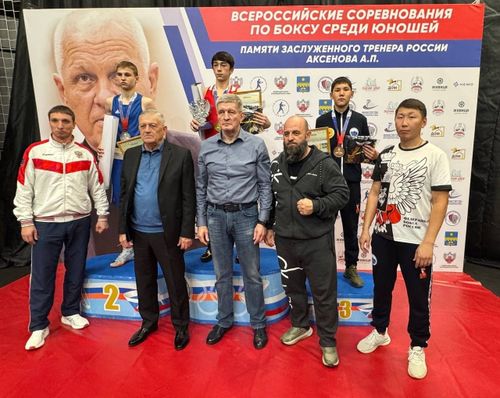 Сайын-Белек Кенден завоевал бронзовую медаль на Всероссийских соревнованиях по боксу