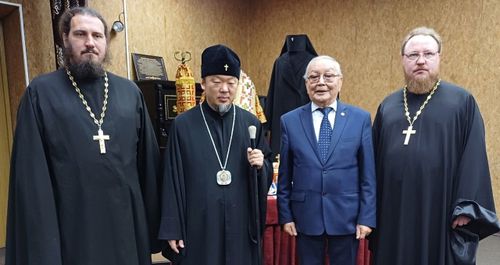 В Национальный музей Тувы переданы уникальные предметы церковного обихода