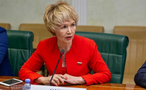 Сенатор Дина Оюн выступила с инициативой о создании нового реабилитационного центра