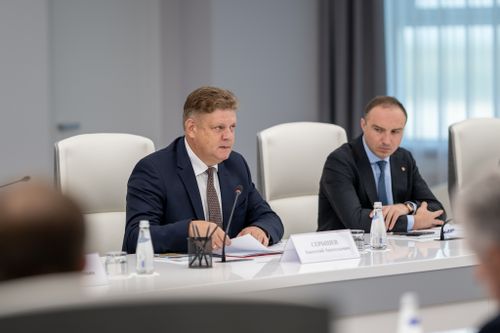 Полпред принял участие в обсуждении развития Обь-Иртышского бассейна внутренних водных путей