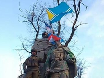 Глава Тувы поздравил военнослужащих мотострелковых войск с праздником
