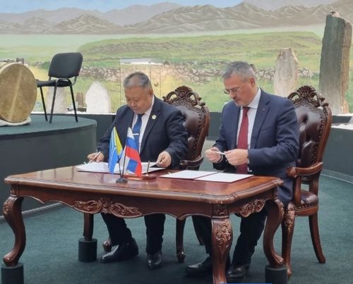 Между Департаментом культуры Министерства обороны России и Министерство культуры Тувы подписано соглашение о сотрудничестве