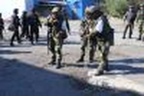 Захватить аэропорт не удалось