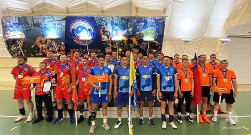 Команда пожарных из Тувы снова стала лучшей в Сибири на соревнованиях по волейболу