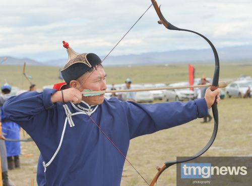 Наадым-2024: Свыше 150 лучников республики участвуют в соревнованиях по стрельбе из лука «Ча адар оюн: баг адар хевири»