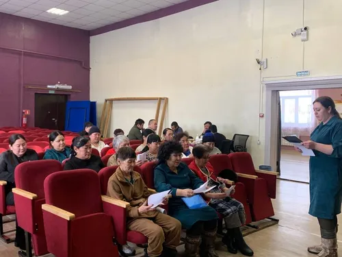 В Усть-Элегесте почтили память погибшего участника спецоперации