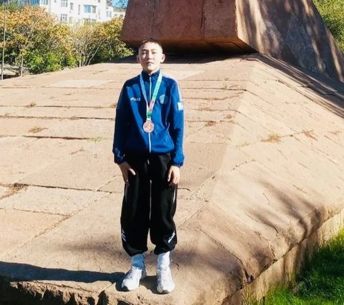 Сайын-Белек Донгак завоевал бронзовую медаль на международном турнире по вольной борьбе