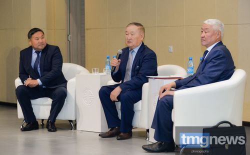 Владислав Ховалыг: "Быть отцом – это не только радость, но и большая ответственность"