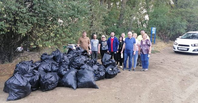 В Краснодаре на общегородском субботнике собрали 900 кубометров мусора