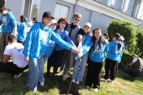 В Кызыле появился «Сад памяти» в честь педагога Регины Бегзи