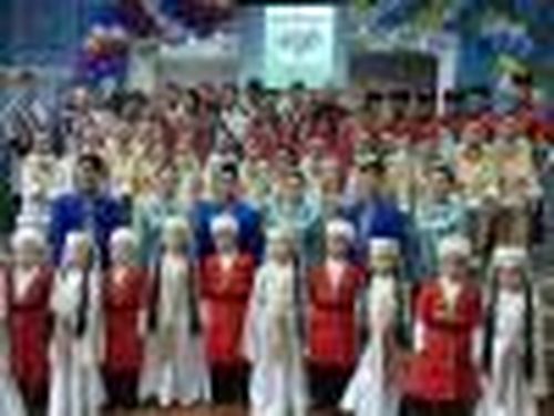 Под тувинский игил и русский баян