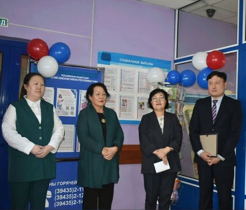 Туранда Улуг назылыгларның харылзажылга төвү ажыттынган