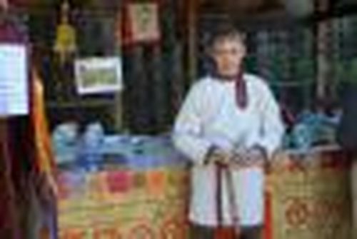 И целого лета мало