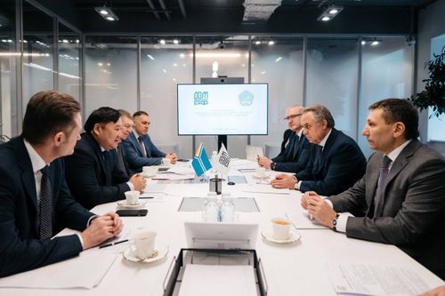 Владислав Ховалыг: "Мы продолжаем планомерно наращивать темпы жилищного строительства в Туве"