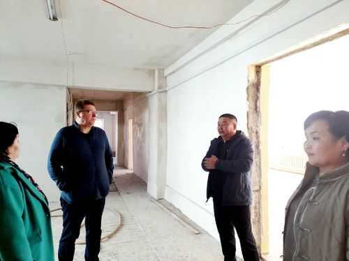 В Правительстве России прошло совещание о ходе строительства и ремонта на объектах образования. Как обстоят дела в Туве?