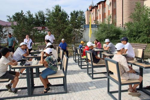 Ажык дээр адаанда Шыдыраа клуву