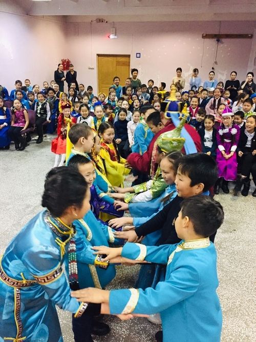 Шагаа словары - сөзүглер, оларның тайылбыры.