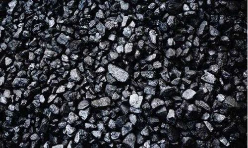 На «Социальный уголь» смогут претендовать семьи с четырьмя детьми