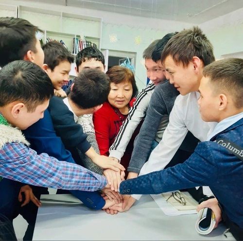 Бедик күзелдер сиңирген “оваа” чоорту бедип келген