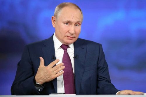 Путин: Работа по ответам на вопросы «Прямой линии» была бы невозможна без помощи Общероссийского народного фронта