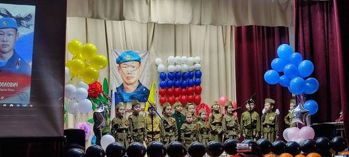 В селе Шуй отрыли Год защитника Отечества конкурсом военно-патриотической песни.