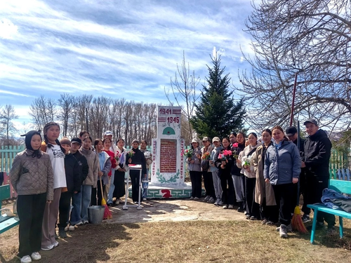 Школьники села Булун-Терек – участники проекта «Хранители истории»